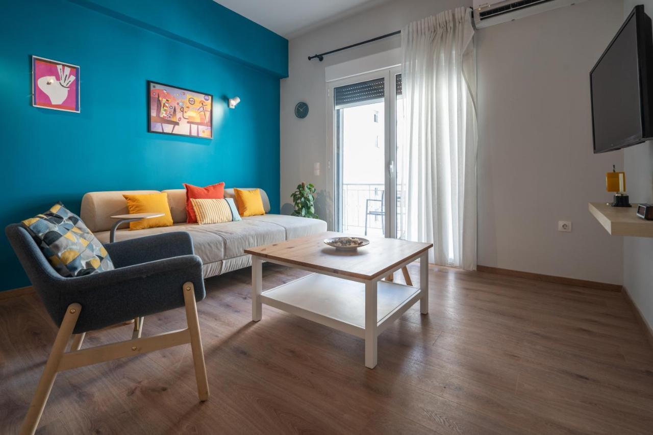 Exclusive Apartment In The Heart Of Афины Экстерьер фото